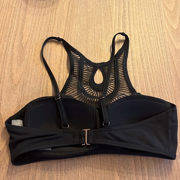 Women’s Calia by Carrie Underwood Bikini Top with Lace Detailing size small - Picture 2 of 6